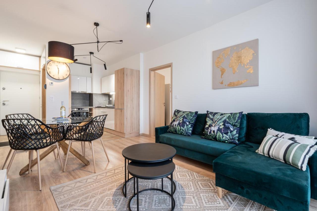 Westside River Apartment Budapest Bagian luar foto
